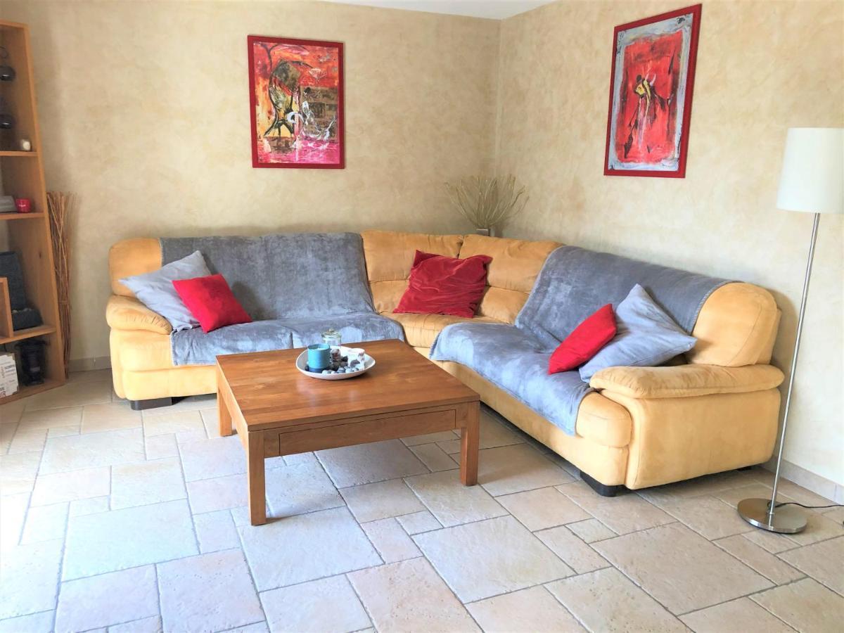 Belle Arlesienne Avec Piscine, Terrasse, Jardin, Garage Villa