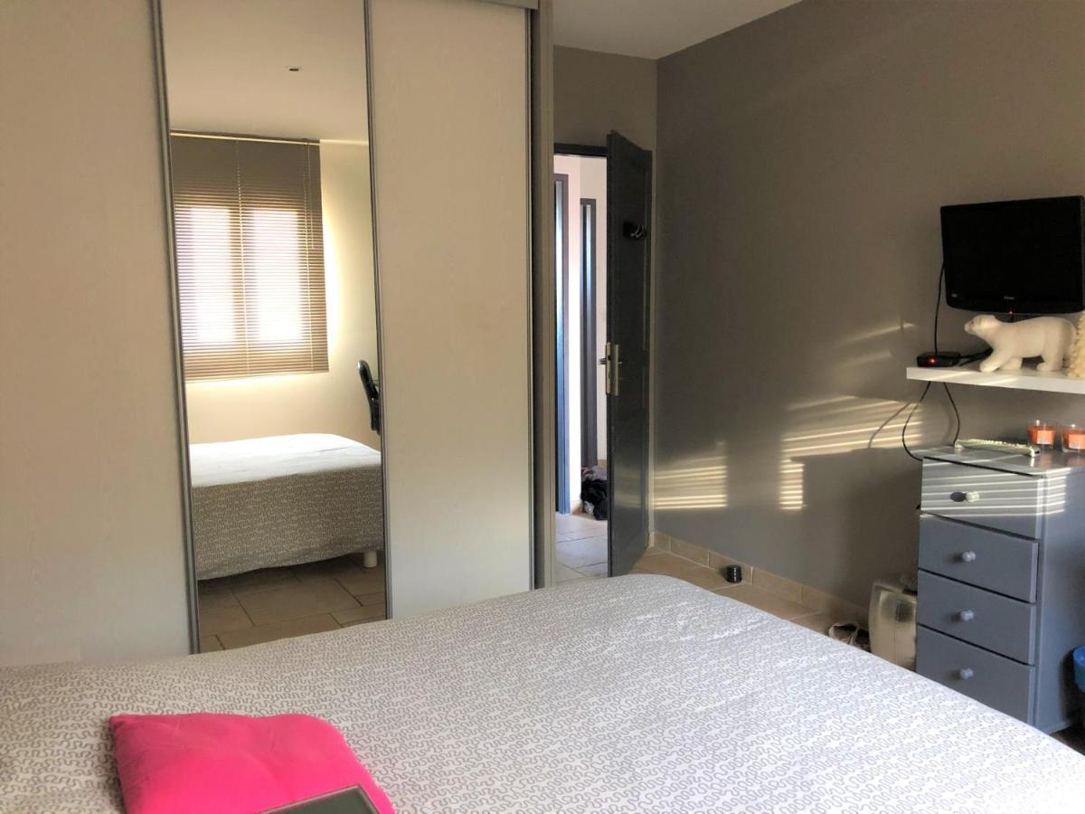 Belle Arlesienne Avec Piscine, Terrasse, Jardin, Garage